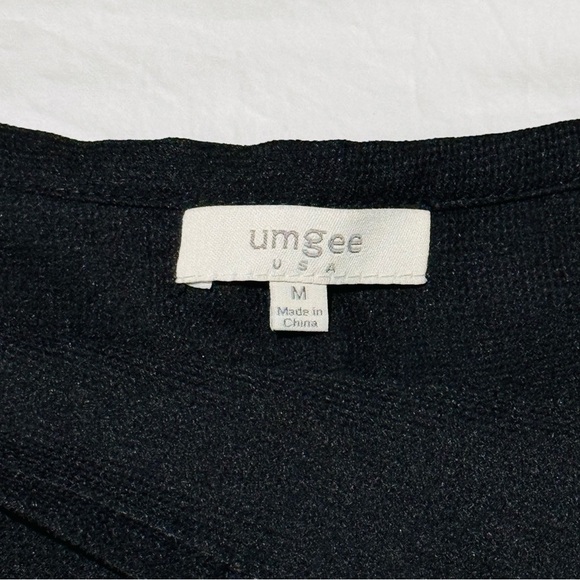 Umgee USA Black Circle Miniskirt, Skater Skirt,‎ Excellent Condition size Medium - Picture 4 of 8